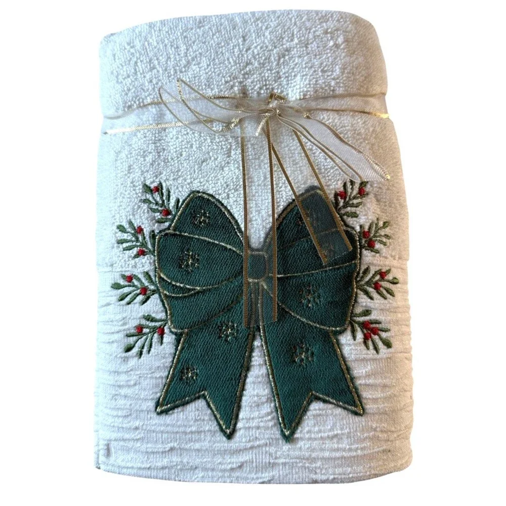 Arctic Holiday Christmas Hand Towels Velvet Green Bow Mistletoe 2 Pc Embroidered